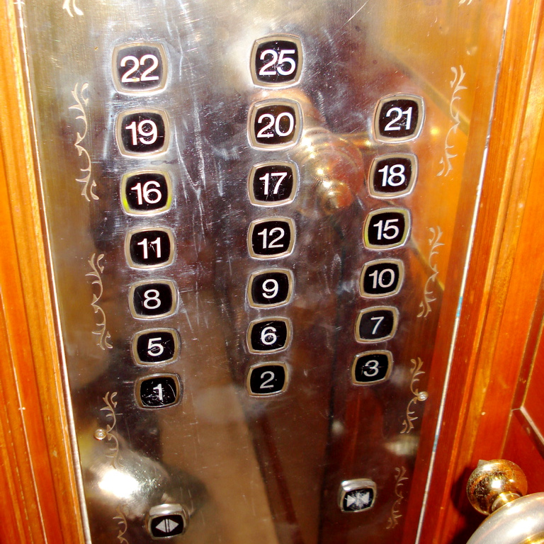 Tetraphobia, Fear of number 4 in China
